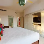 Mexican Styled 2 Bedroom Condo - Beachfront - Pool