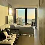 Restyle: Ocean Front + Pool Nuevo Vallarta