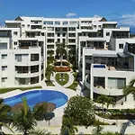 Nitta Condo 108