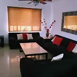 Tranquila Casa Cerca de la Playa