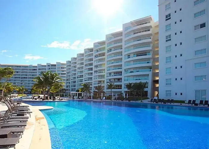 8Th Floor Villa Magna Condo