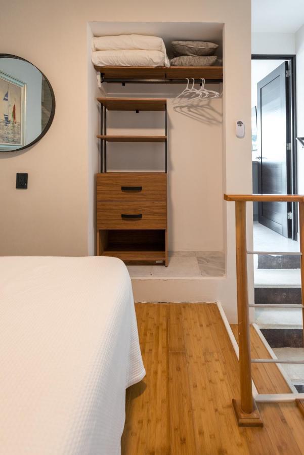 Apartment Restyle: Ocean Front + Pool *