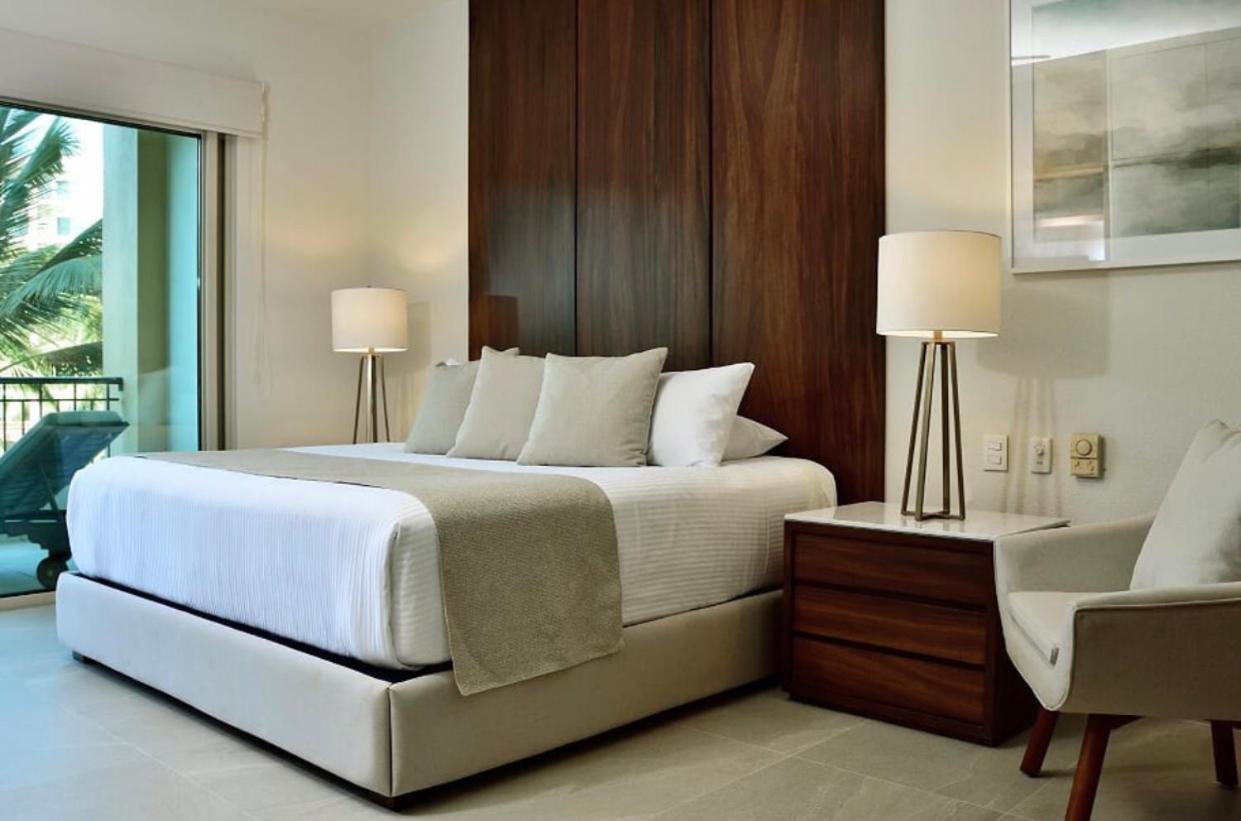 Apartment 2 Bed 2bth, Playa Royale 2507, Free Wifi