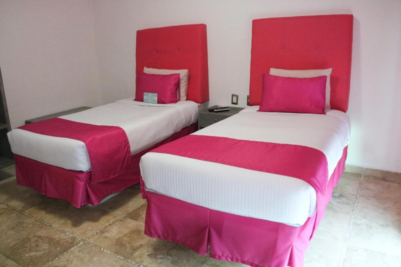 Miami Hotel Nuevo Vallarta