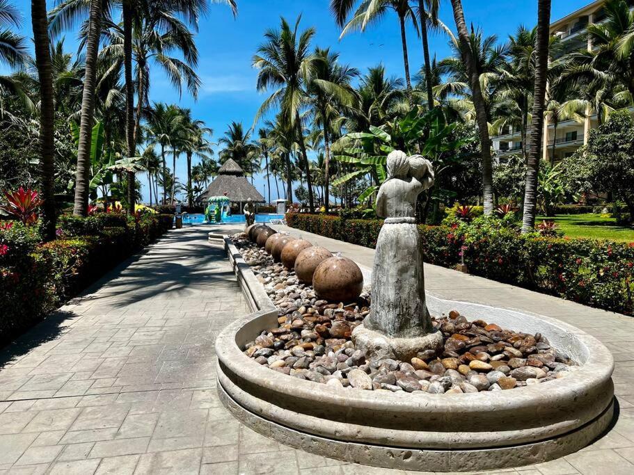 Apartment Beachfront 2 Bedroom In Playa Royale Resort,