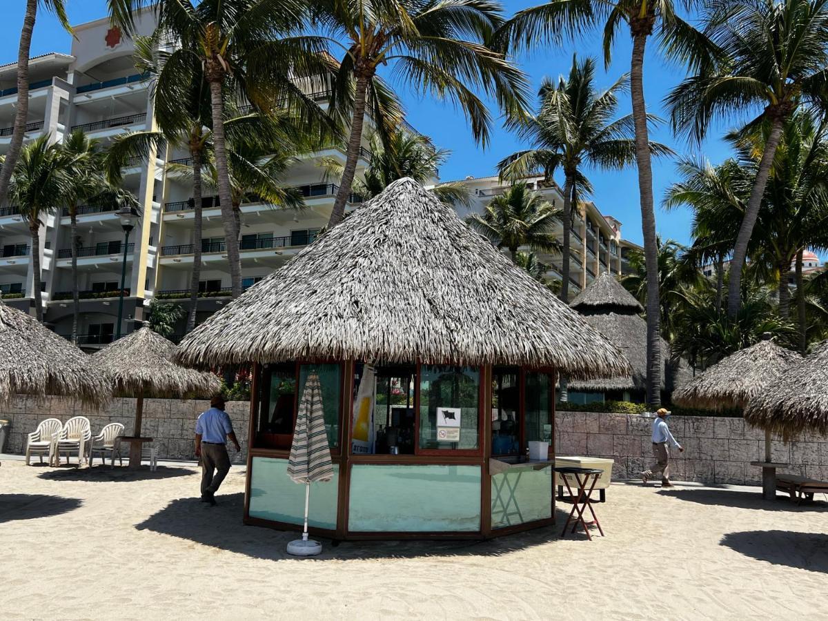 Beachfront 2 Bedroom In Playa Royale Resort, *