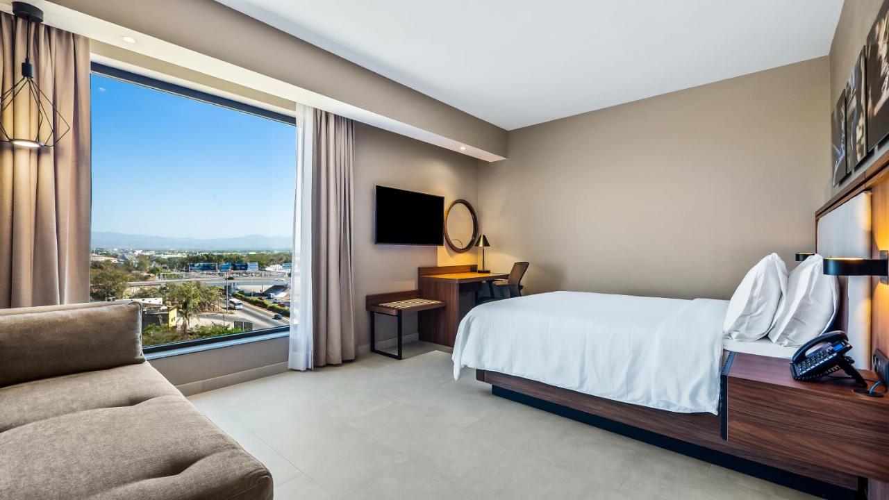 Hampton By Hilton Hotel 3*