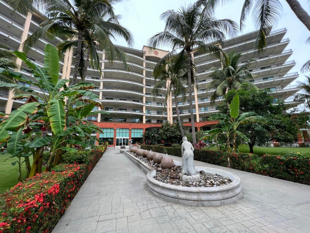 Beachfront 2 Bedroom In Playa Royale Resort, Nuevo Vallarta