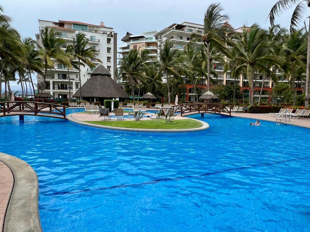 Beachfront 2 Bedroom In Playa Royale Resort, Nuevo Vallarta