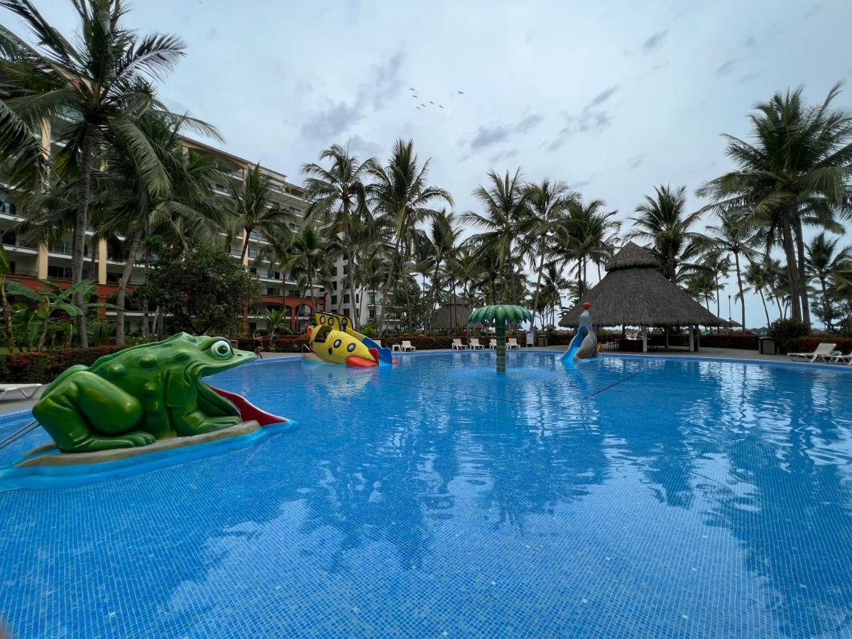Apartment Beachfront 2 Bedroom In Playa Royale Resort,