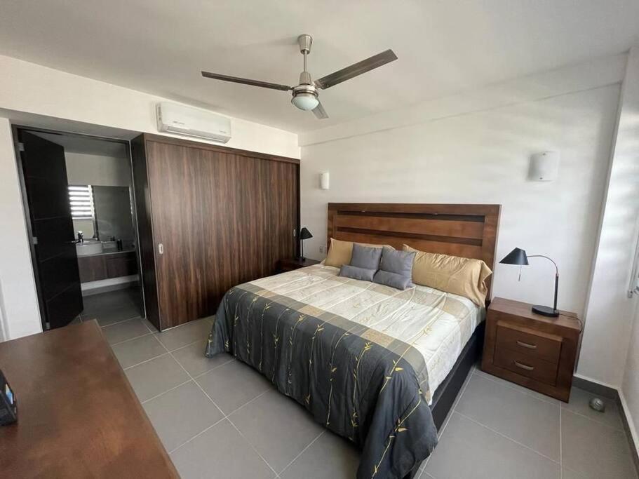 Departamento En Condominio Puertarena Nayarit. Nuevo Vallarta
