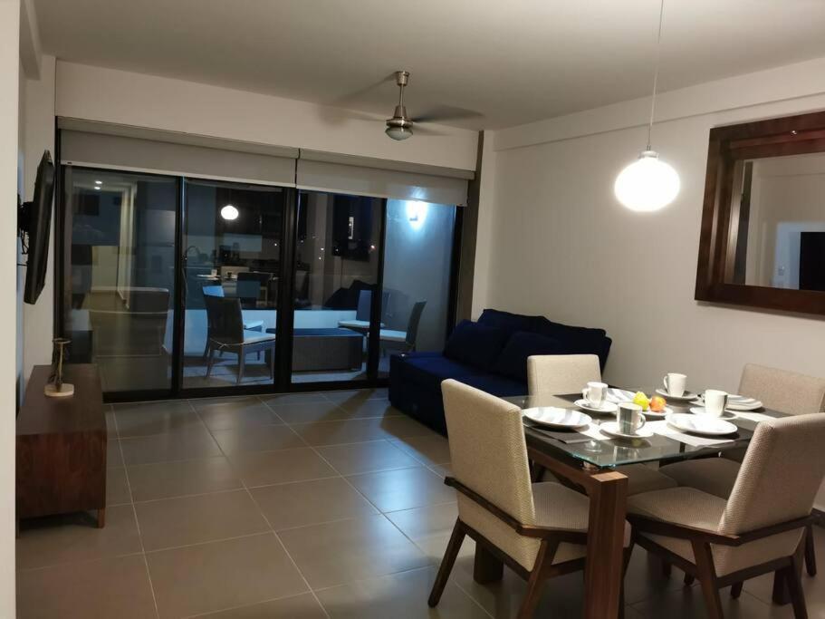Departamento En Condominio Puertarena Nayarit. *