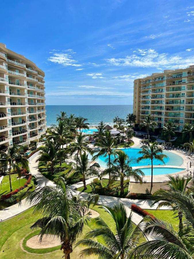 Beachfront Delcanto