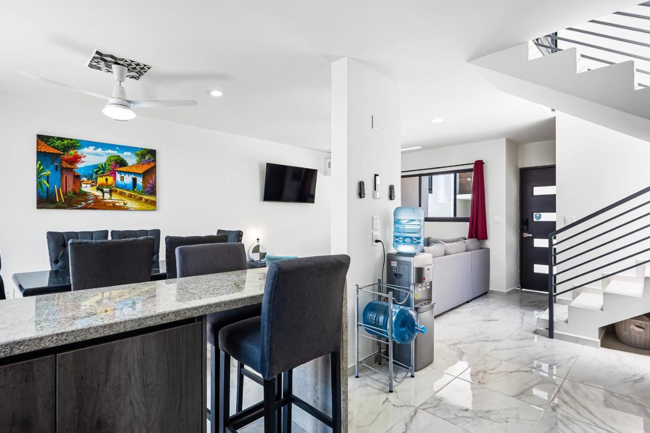 Porto Residencial, Unit 10 *