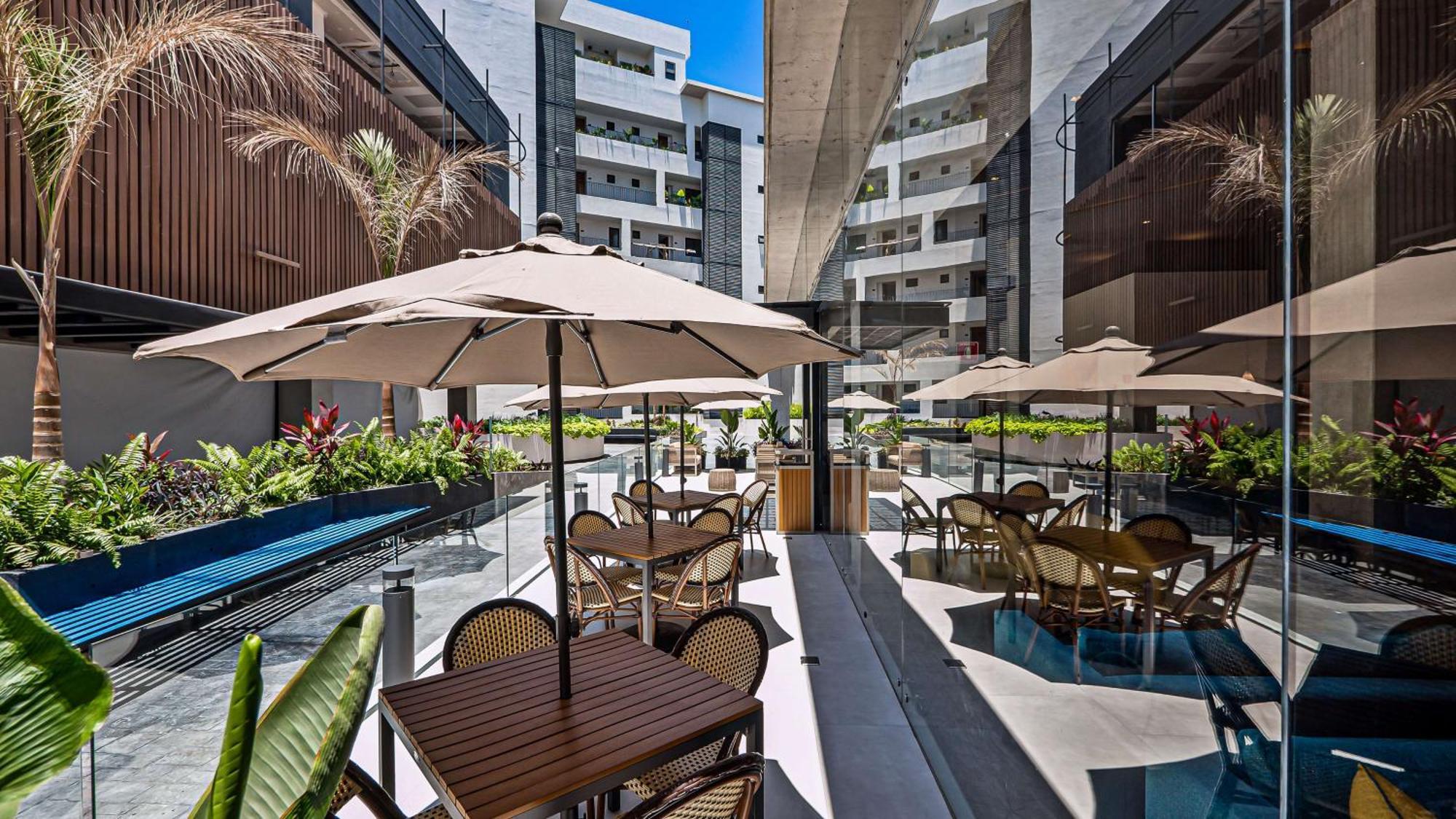 Hampton By Hilton Hotel