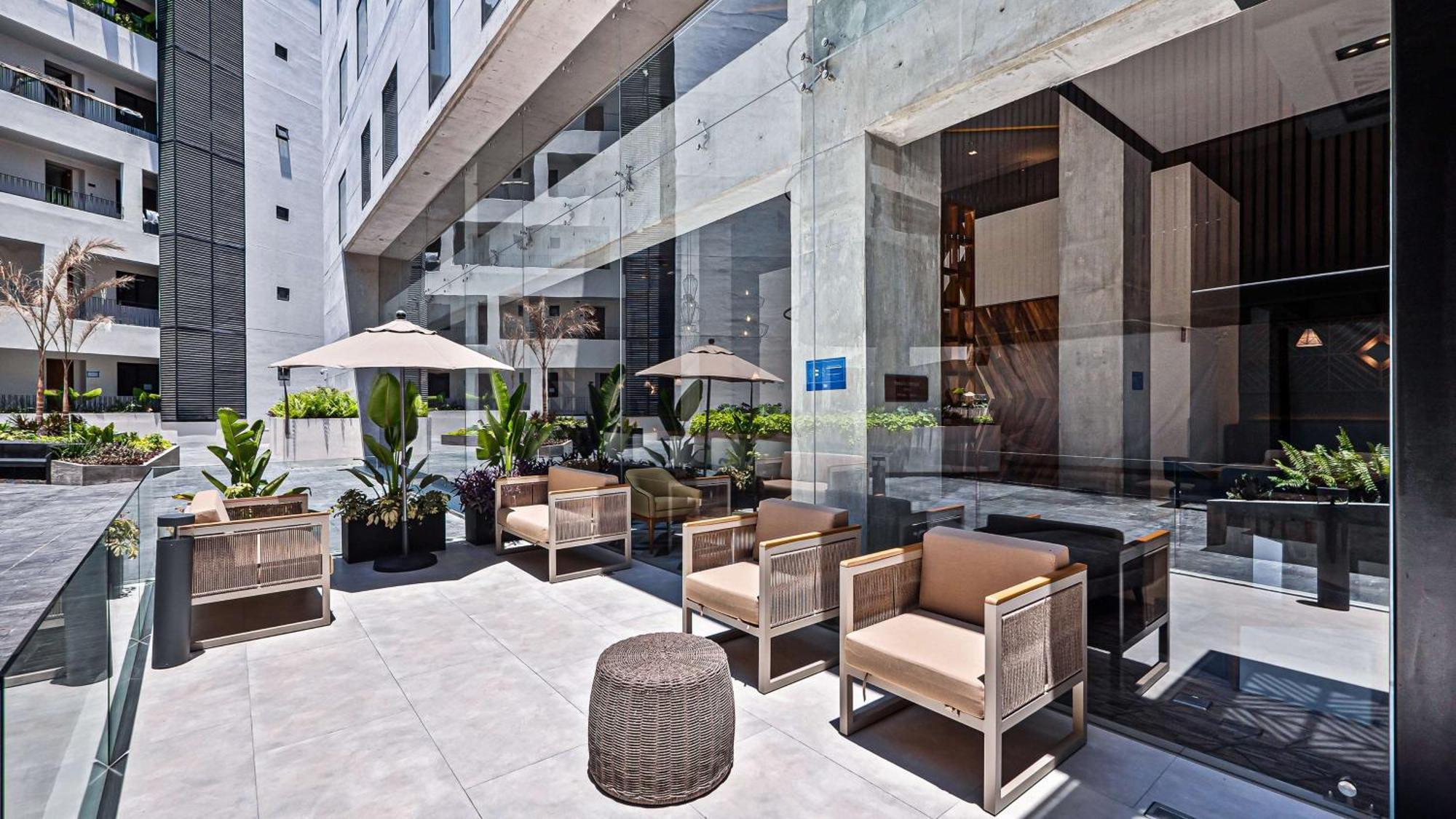 Hampton By Hilton Hotel