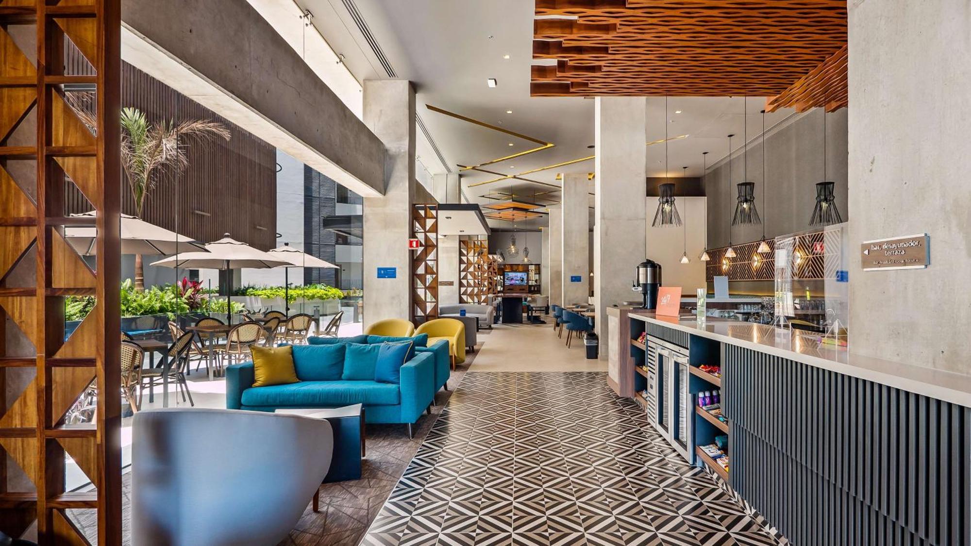 Hotel Hampton By Hilton