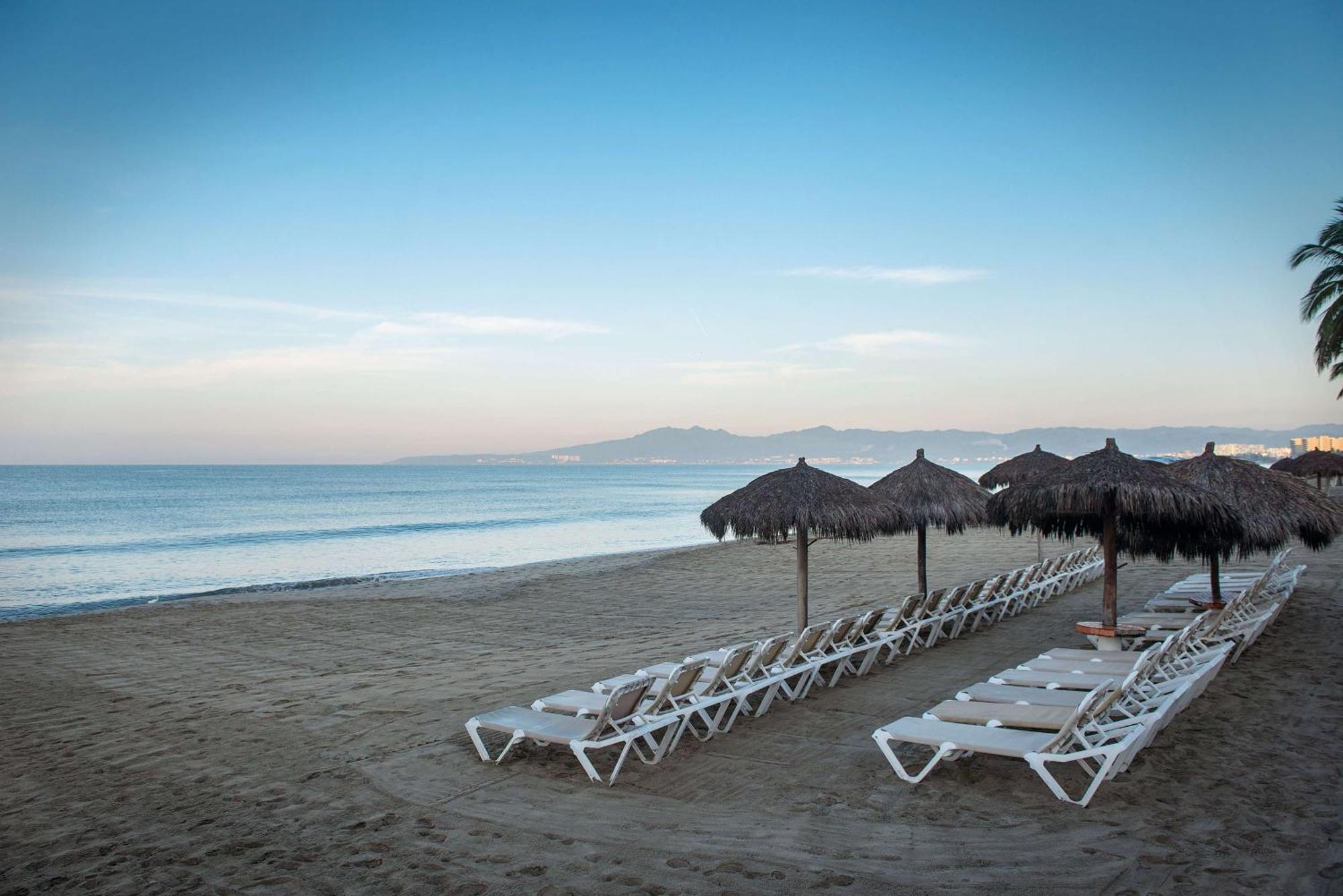 Wyndham Alltra Vallarta,