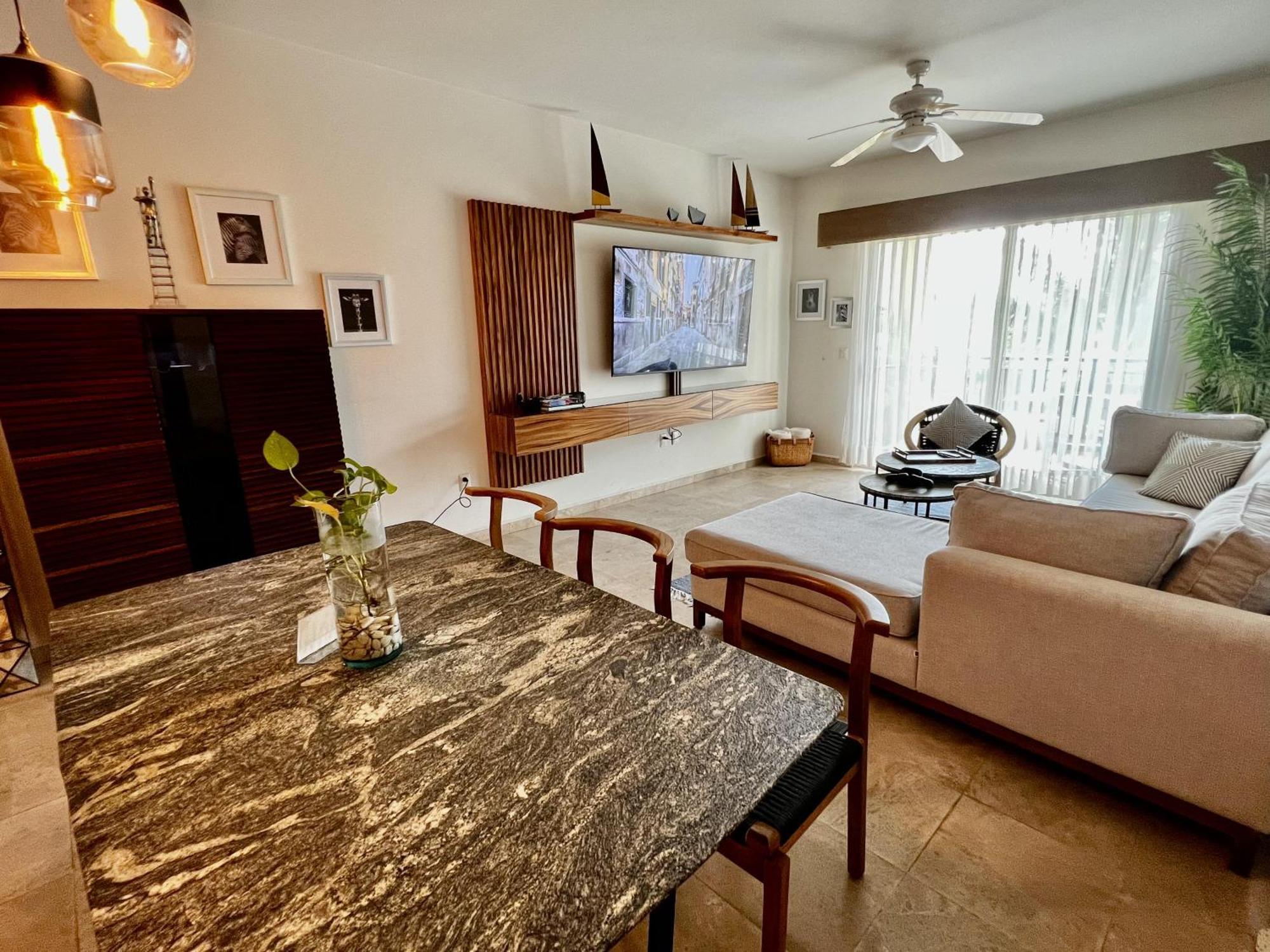 Beachfront 2 Bedroom In Playa Royale Resort,