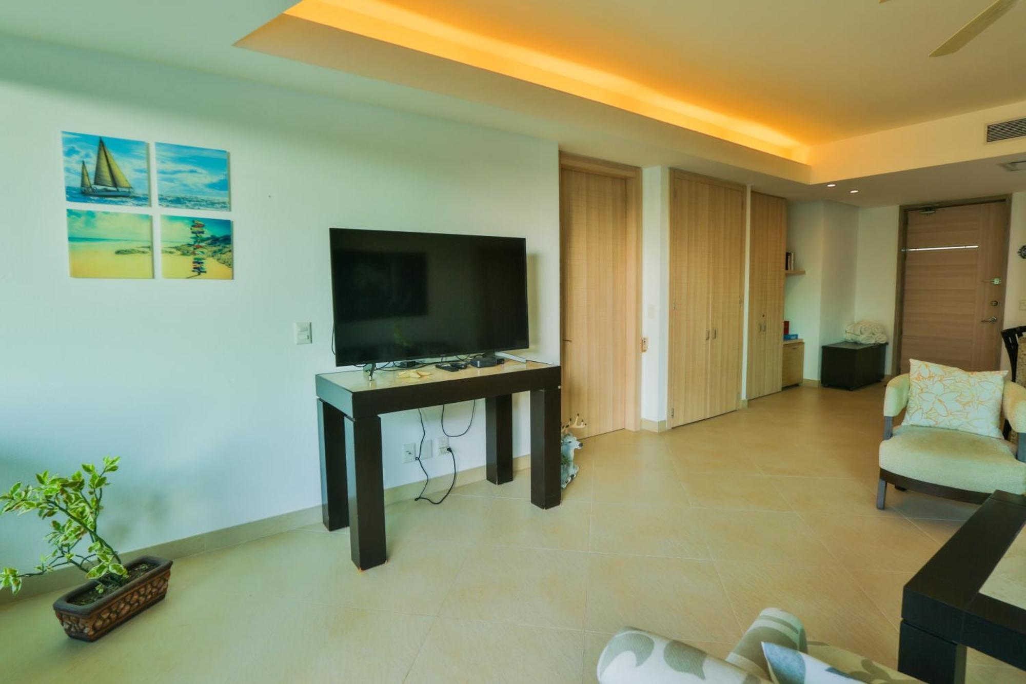 Departamento A Pie De Playa * Nuevo Vallarta