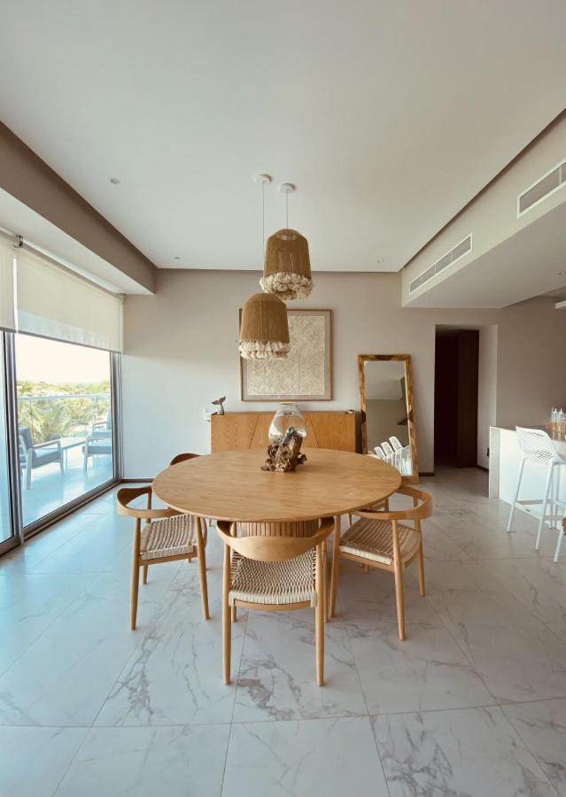 Chic 3br In Luxury By The Sea