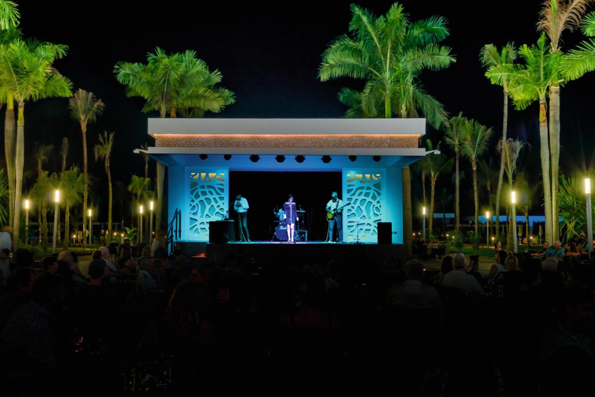 Riu Vallarta Hotel 3*
