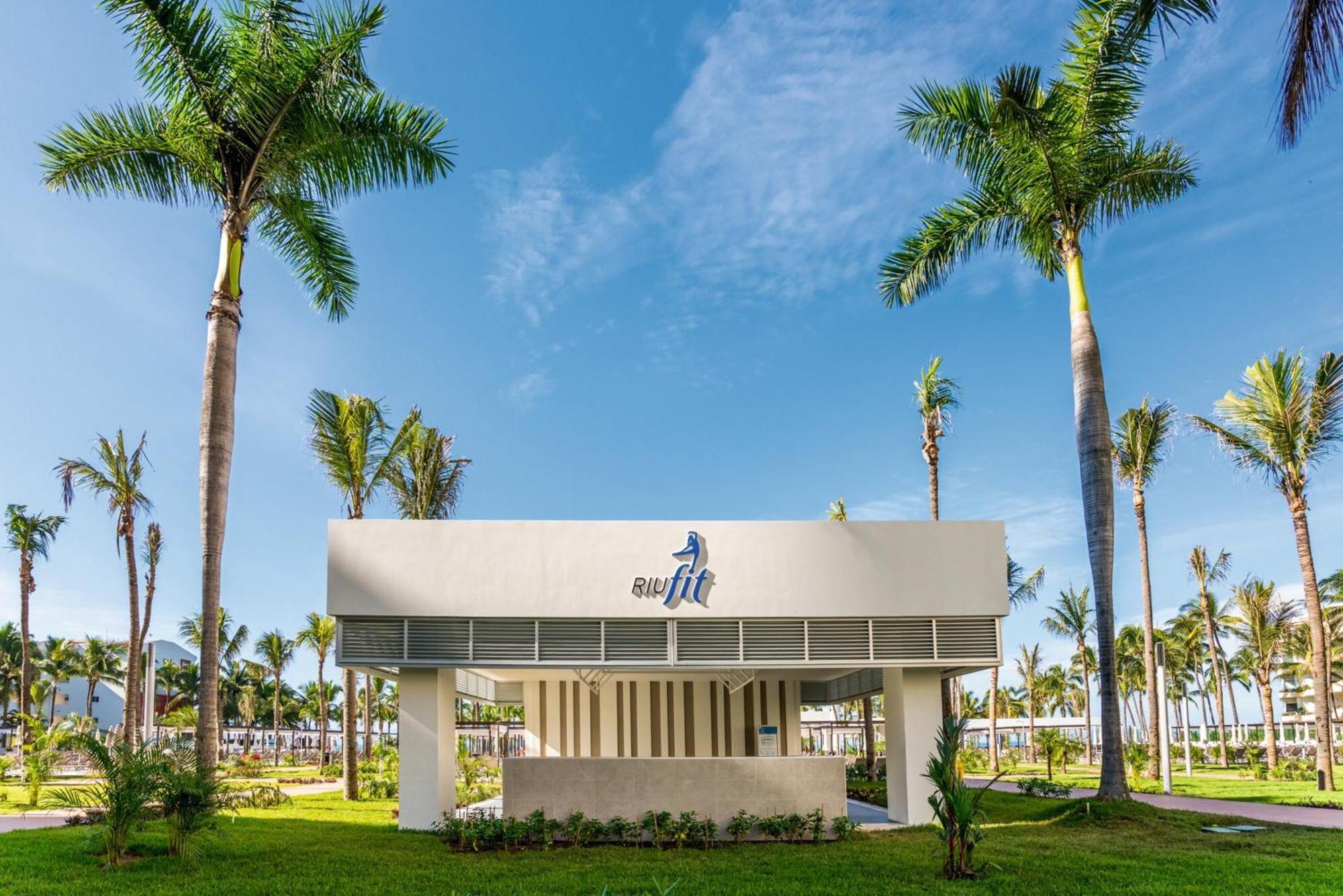Riu Vallarta Hotel