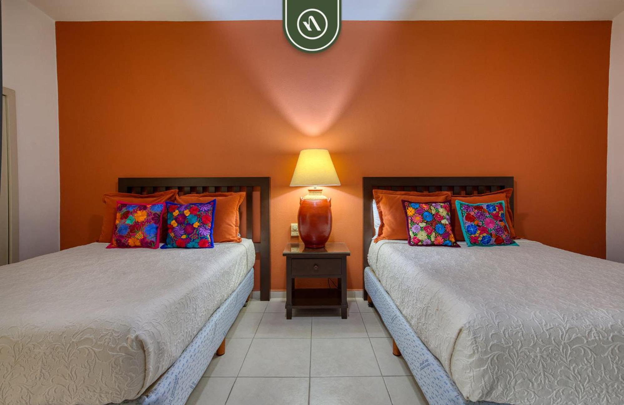 Apartamento Mexican Styled 2 Bedroom - Beachfront - Pool *