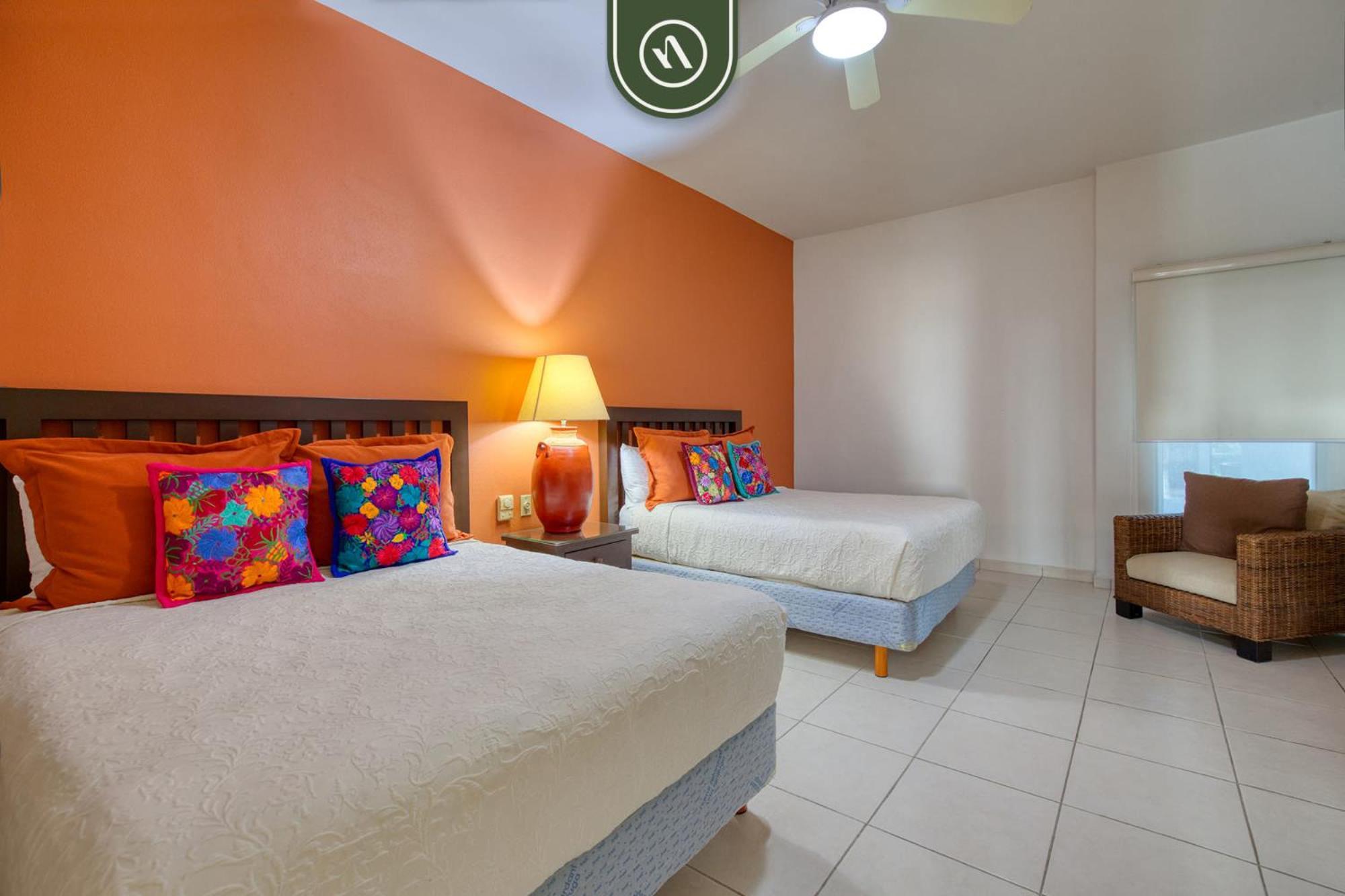 Mexican Styled 2 Bedroom - Beachfront - Pool * Nuevo Vallarta