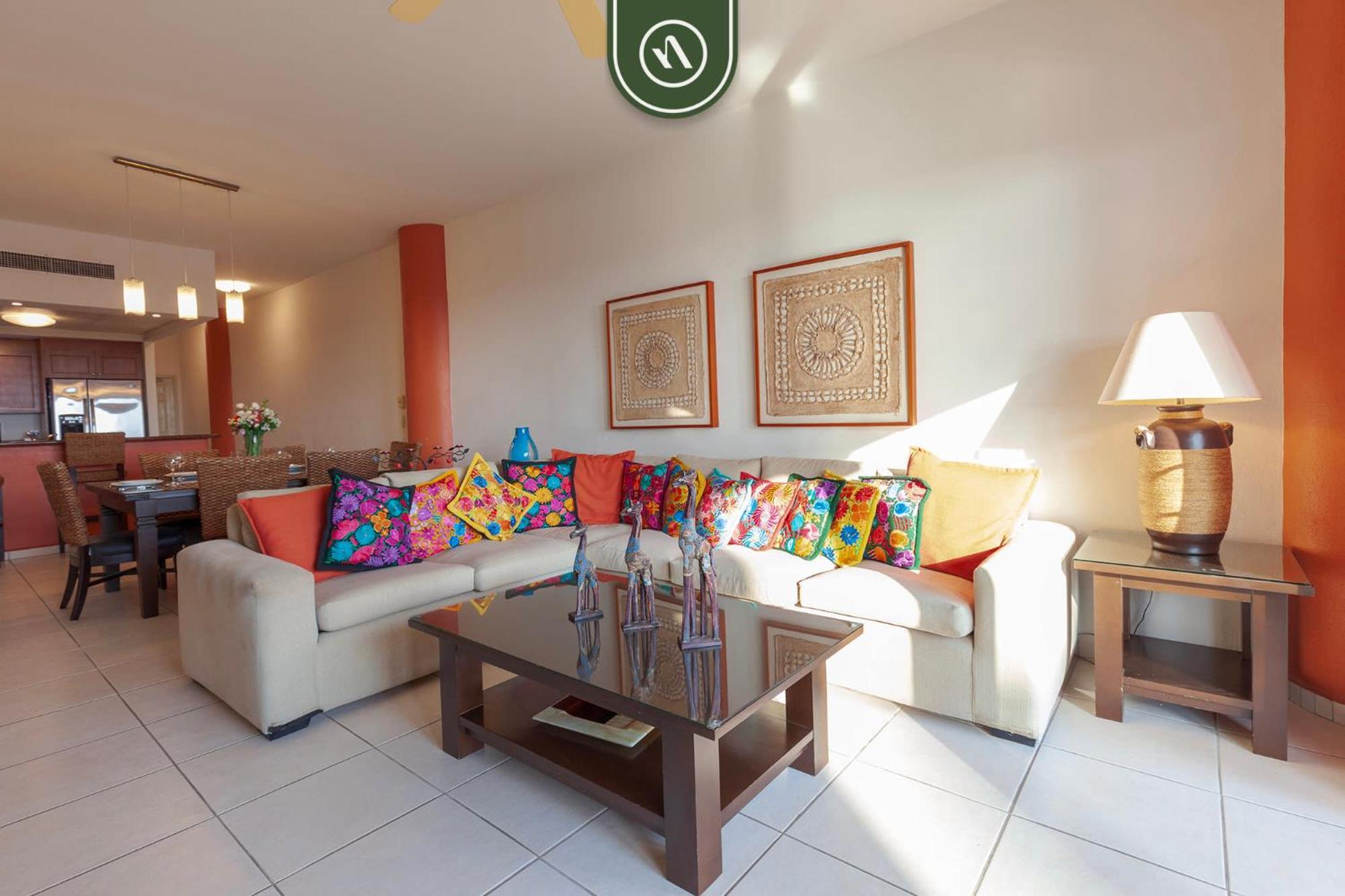 Mexican Styled 2 Bedroom - Beachfront - Pool Apartamento Nuevo Vallarta