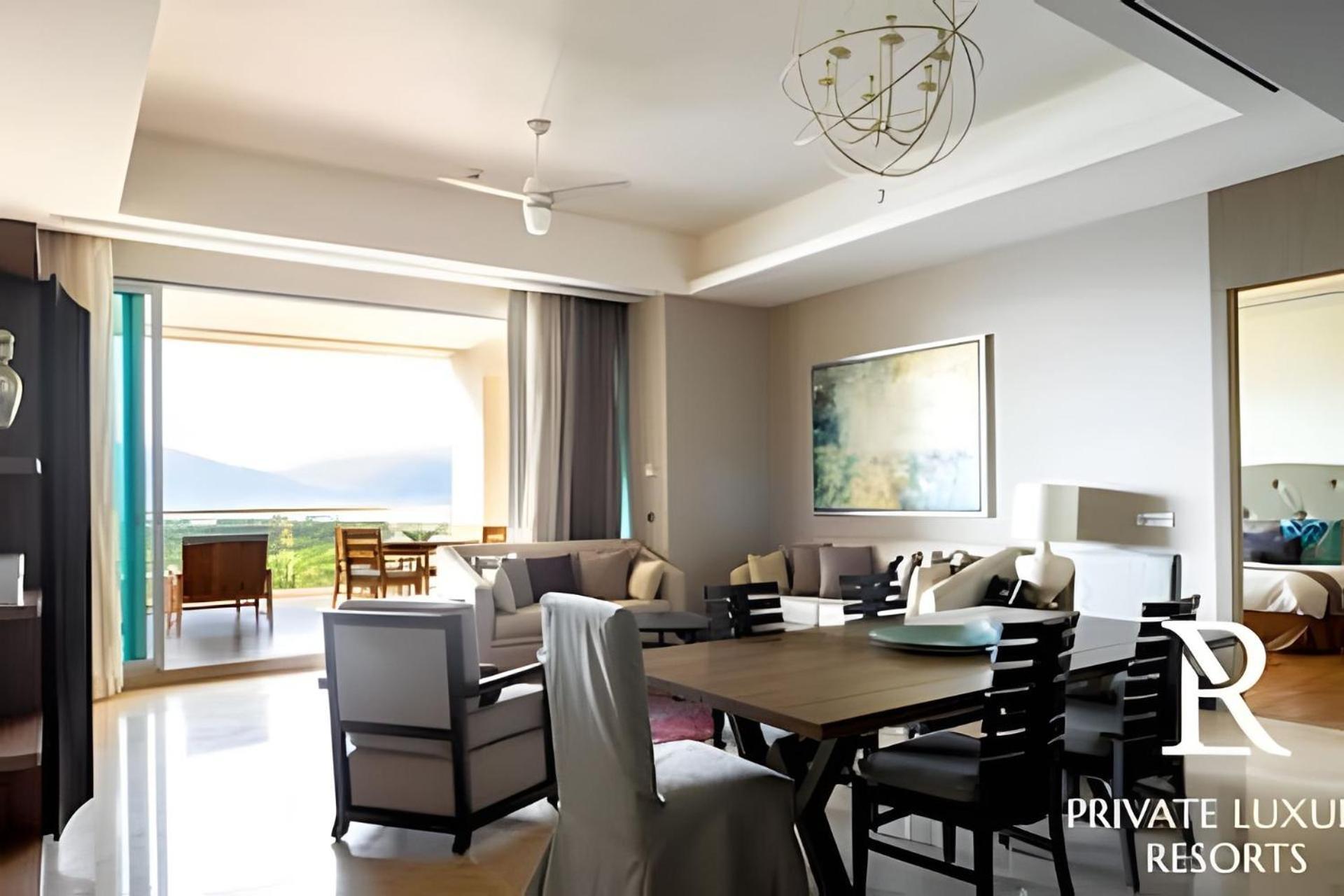 Grand Luxxe - Two Bedroom Spa Resort