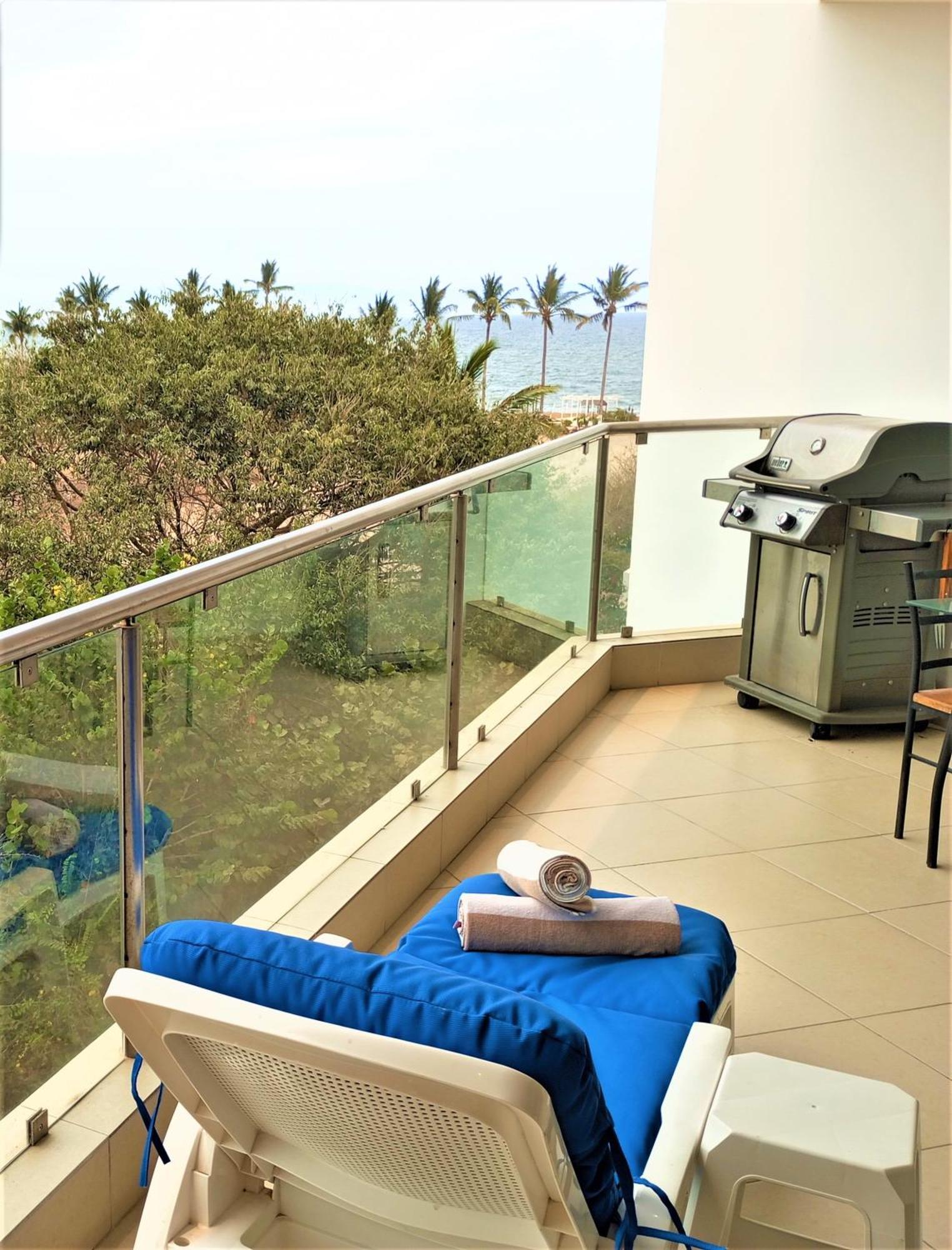 Estudio 310 Nuevo Vallarta, Frente Al Mar, Totalmente Equipado Y Amueblado!