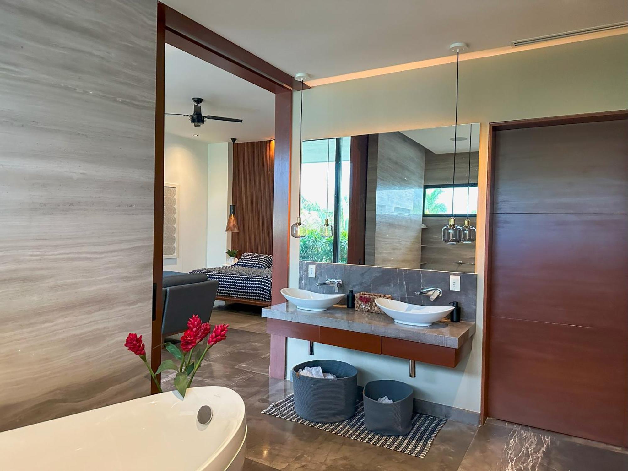 Luxuty Waterfront Mexico Villa