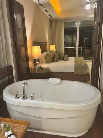 2 Bedroom Luxury
