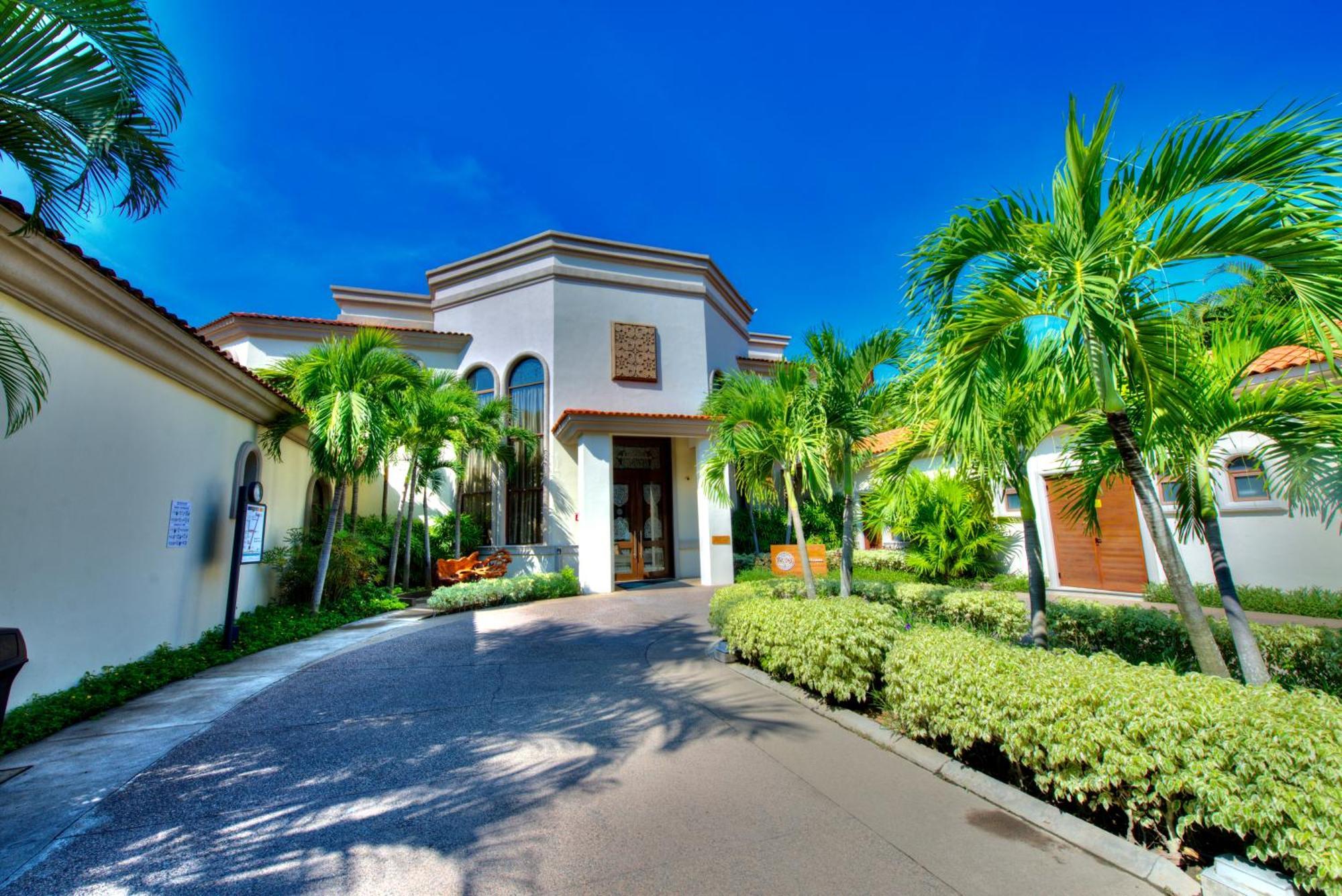 Resort Grand Luxxe Two Bedroom - *