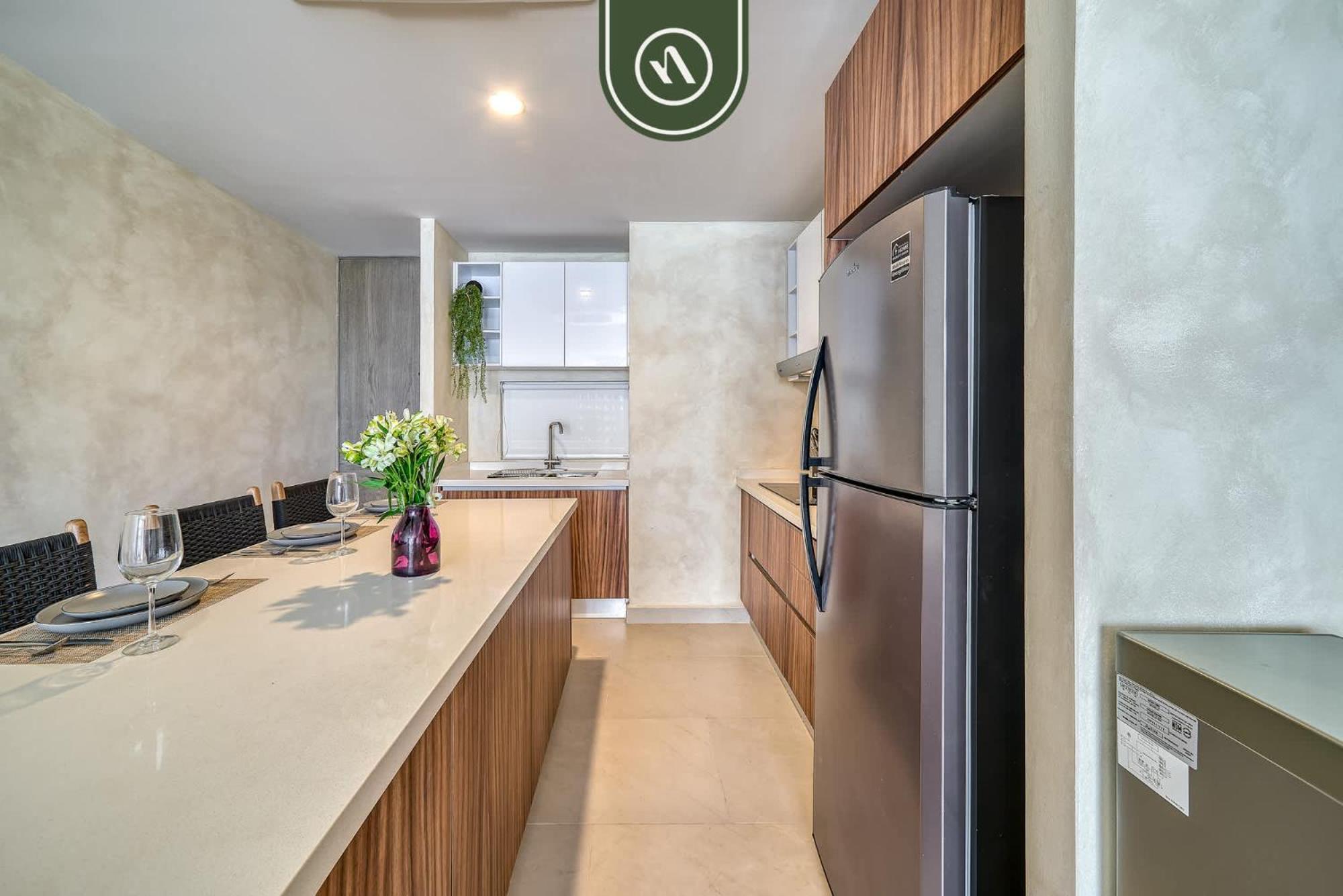 Apartment Luxury 2 Bedroom Near Beaches - Pools - Gym *