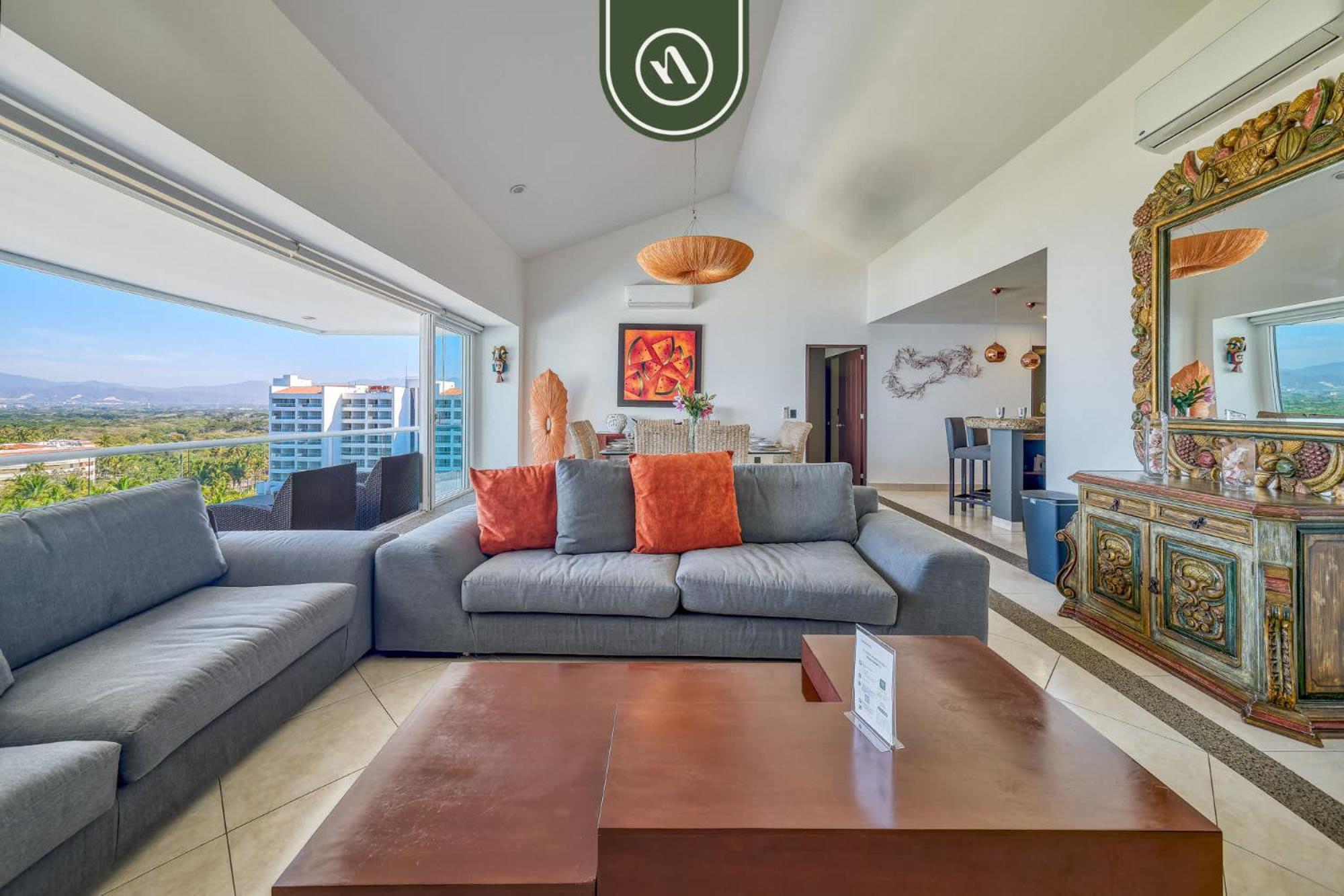 Oceanfron 4 Bedroom - - Wyndham Pool Apartment Nuevo Vallarta