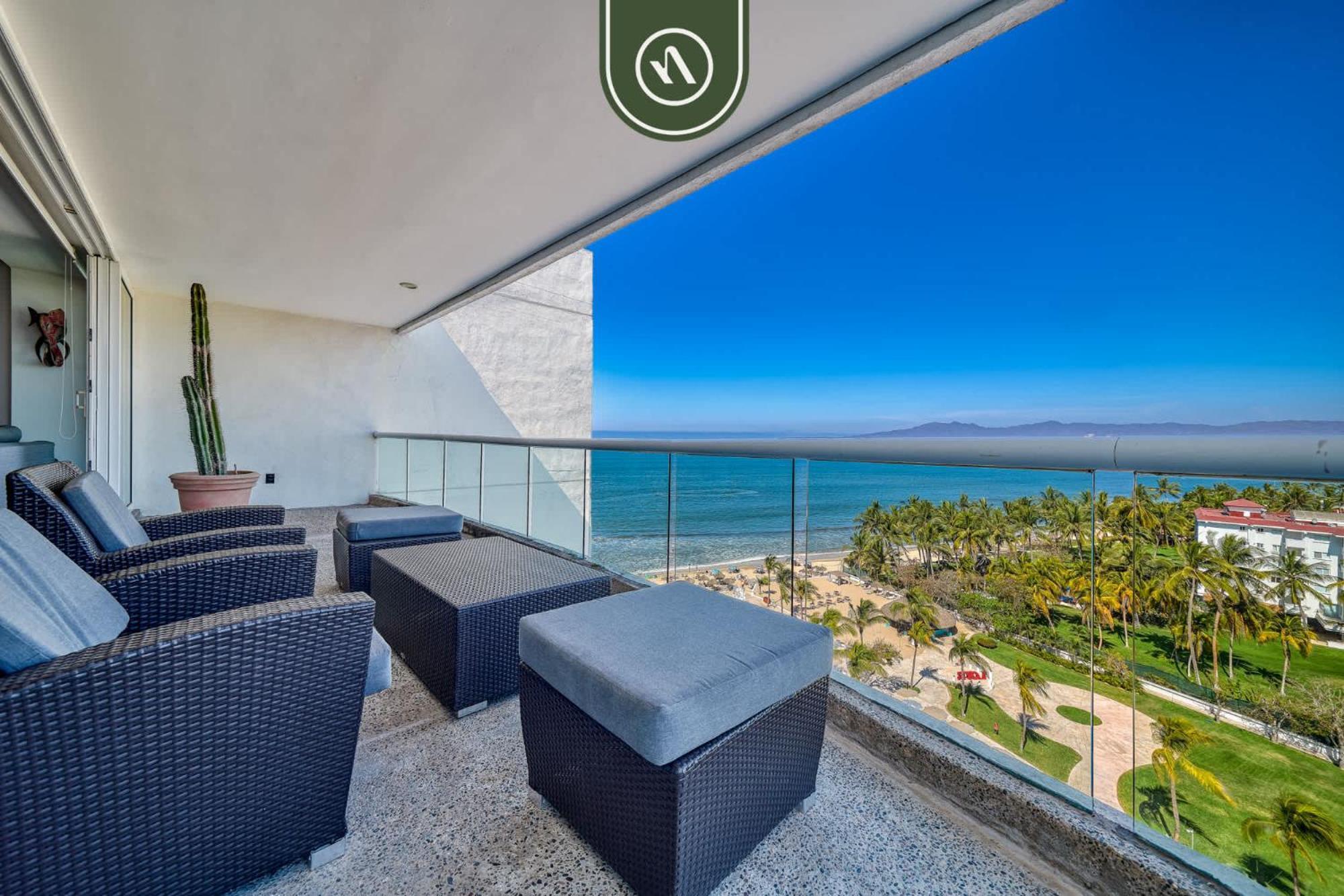 Oceanfron 4 Bedroom - - Wyndham Pool Apartment Nuevo Vallarta