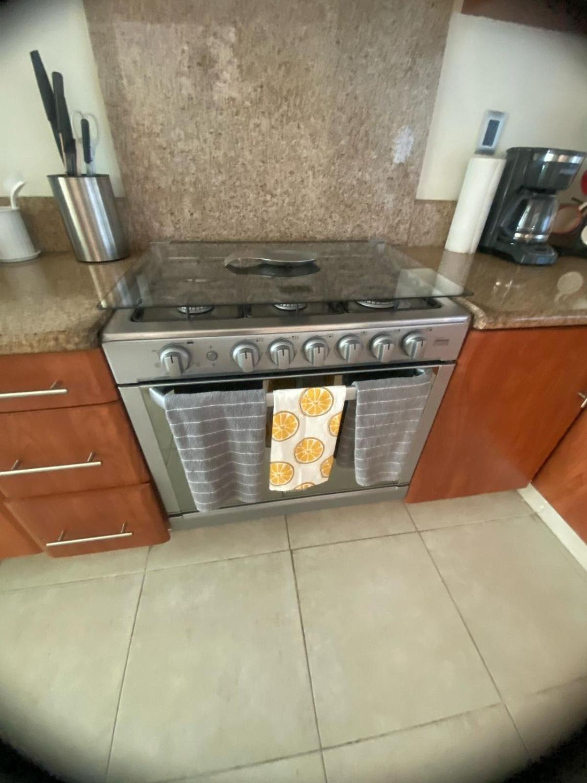 Villa En *