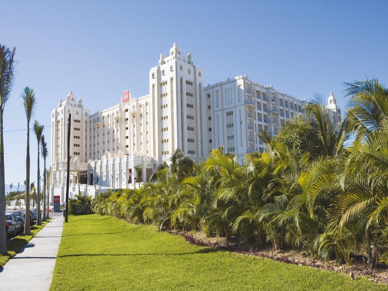 Riu Vallarta