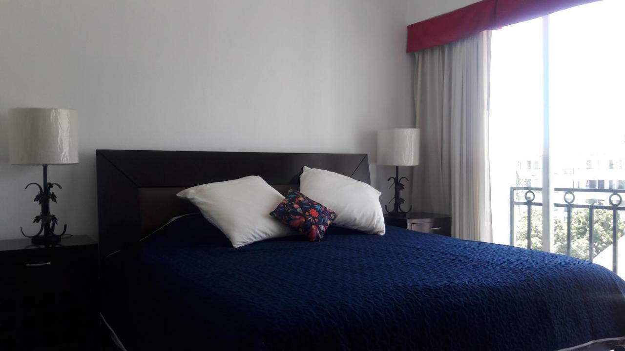 Apartment Pelicanos, *