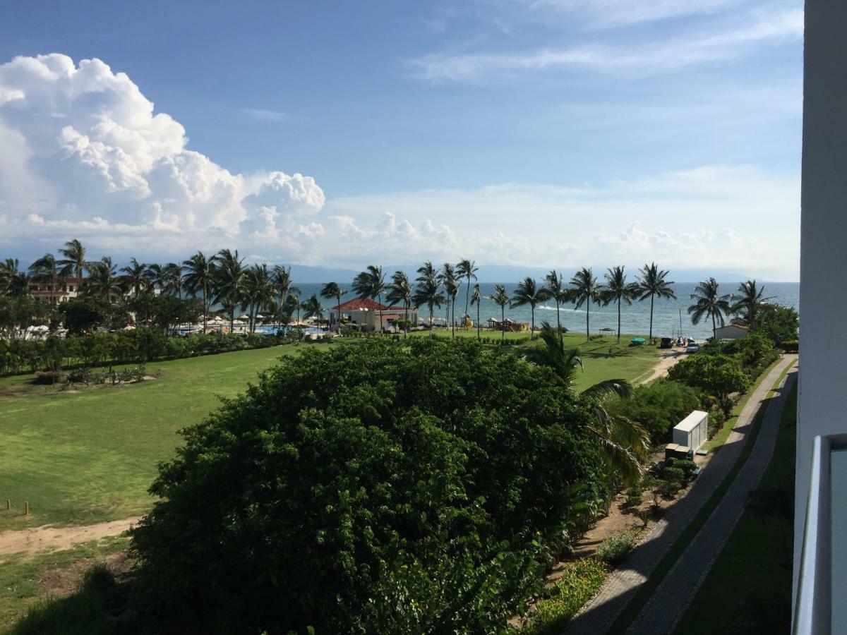 Apartamento Estudio 310 Nuevo Vallarta, Frente Al Mar, Totalmente Equipado Y Amueblado!