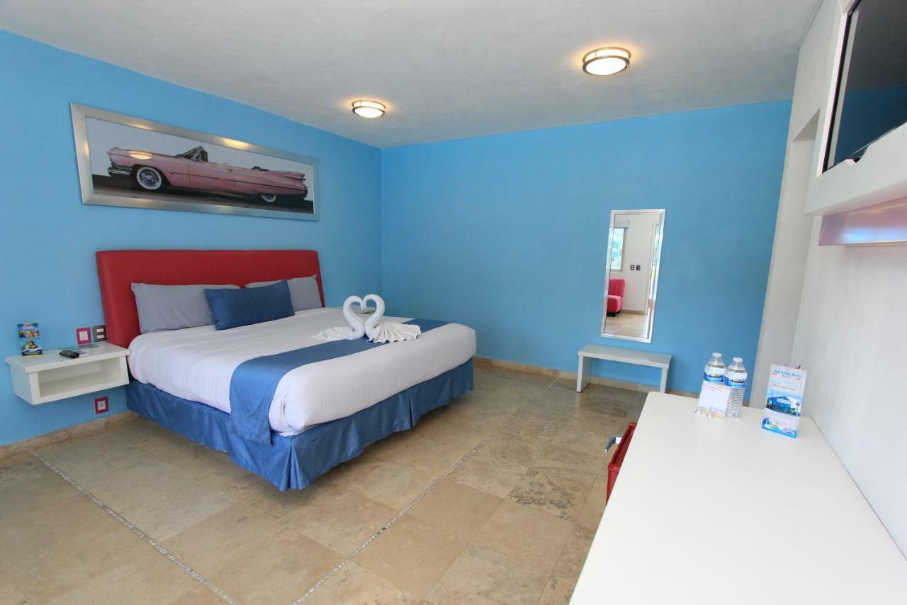 Miami Hotel Nuevo Vallarta