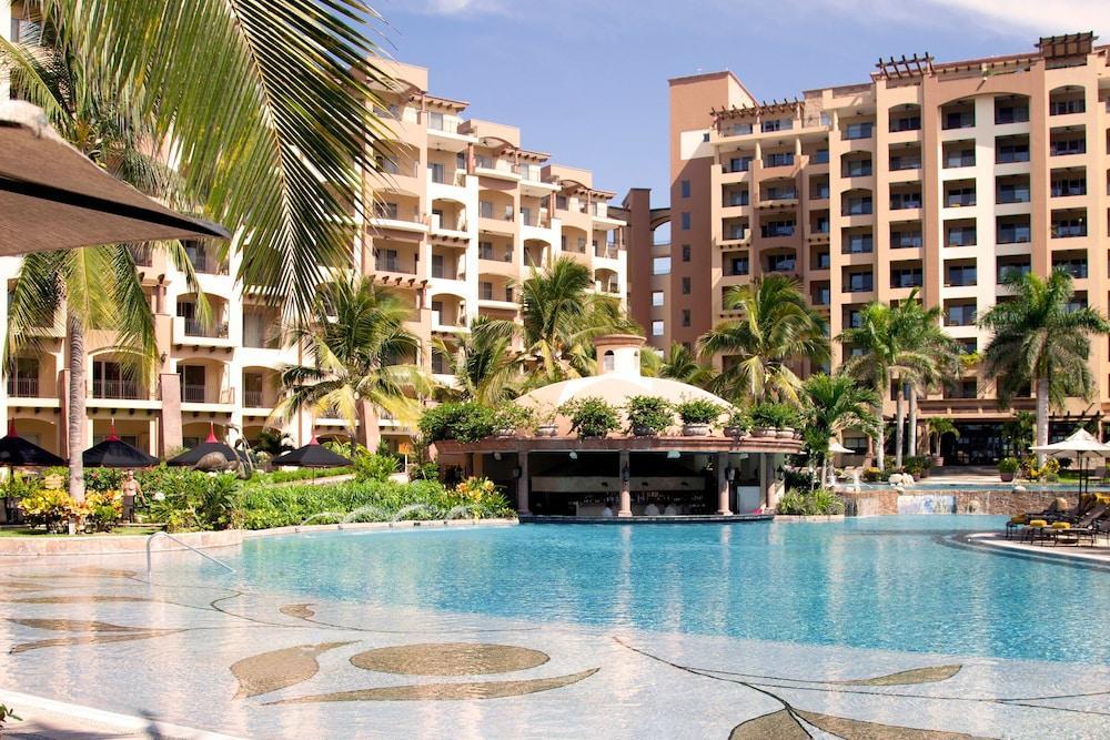 Resort La & Riviera Nayarit 5*