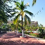 Marina Banderas Suites Hotel Boutique