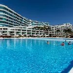 Brand New Condo Aria Ocean 614 By Kivoya