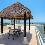 Tropical Beachfront Private Balcony And Bbq Pool