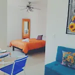 Departamento 6 Los Corales Mono Ambiente