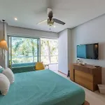Peninsula Seaside Serenity Condo
