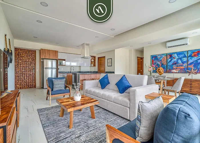 New 2 Bedroom Condo One Street From Beach - Pool - Gym